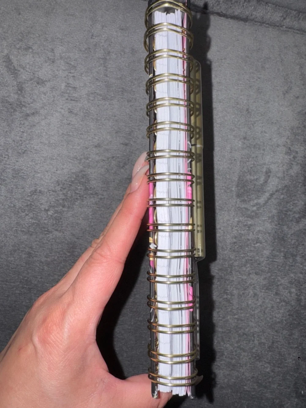 lilaGRACE - NWT 2026 Spiral Black & Pink Floral Planner with Pen & Sticky Tabs